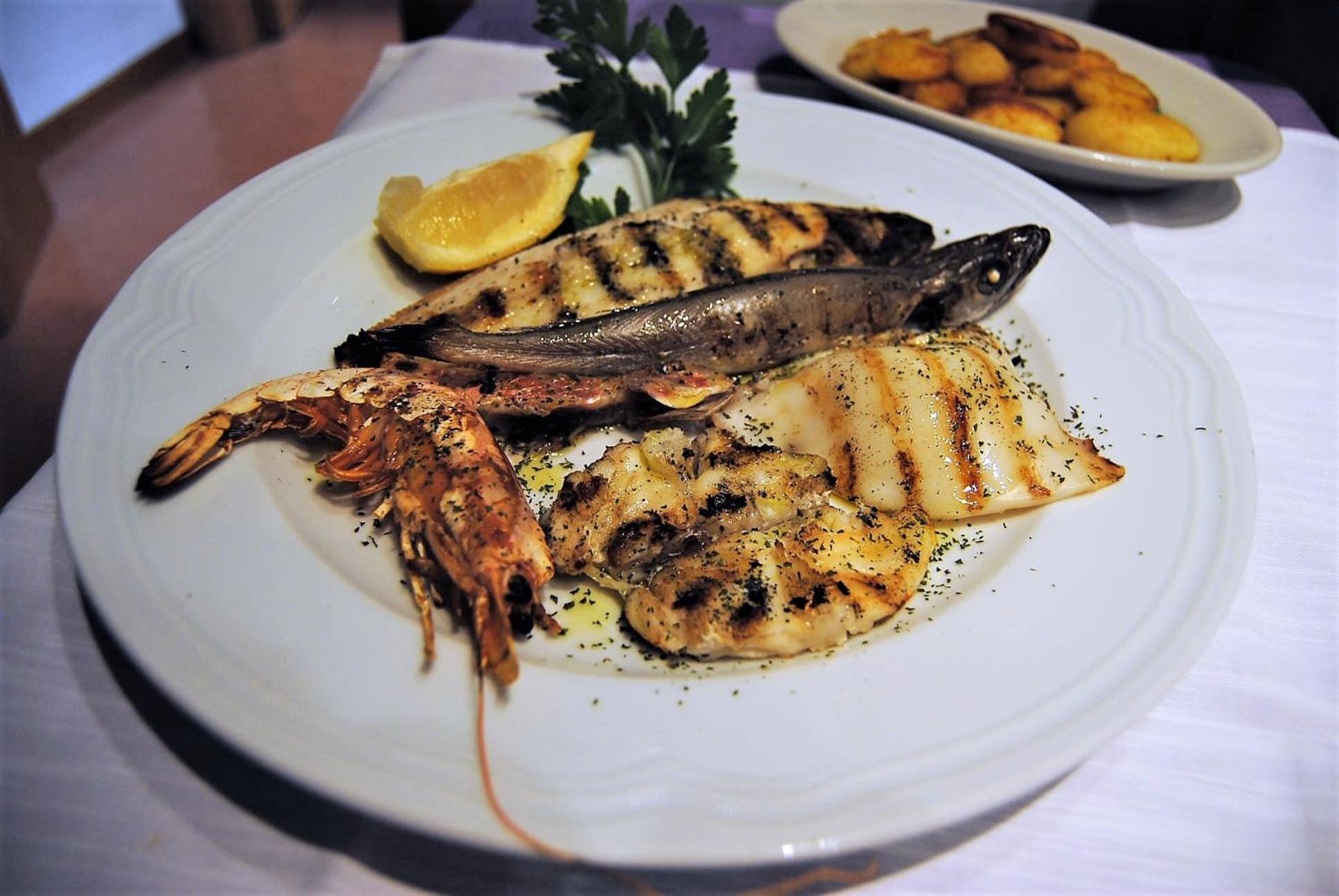 Hotel Ristorante Solelago Guardialfiera Esterno foto